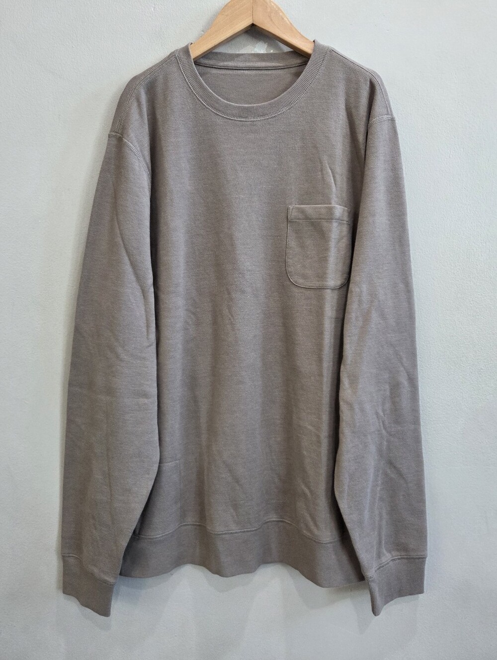 Vuori Sweatshirt Jeffreys Brown Long Sleeve Lightweight V218 Pockets Men's Large